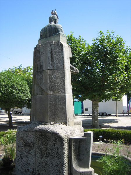 filántropo desde detrás